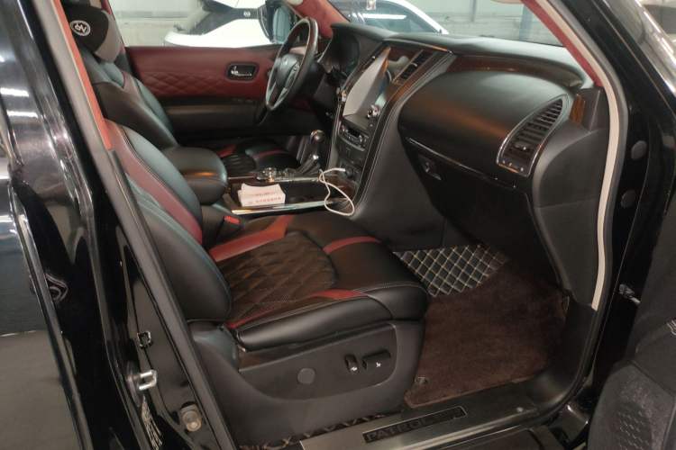 Used Nissan Patrol 2017 4.0L Parallel Import Interior 4