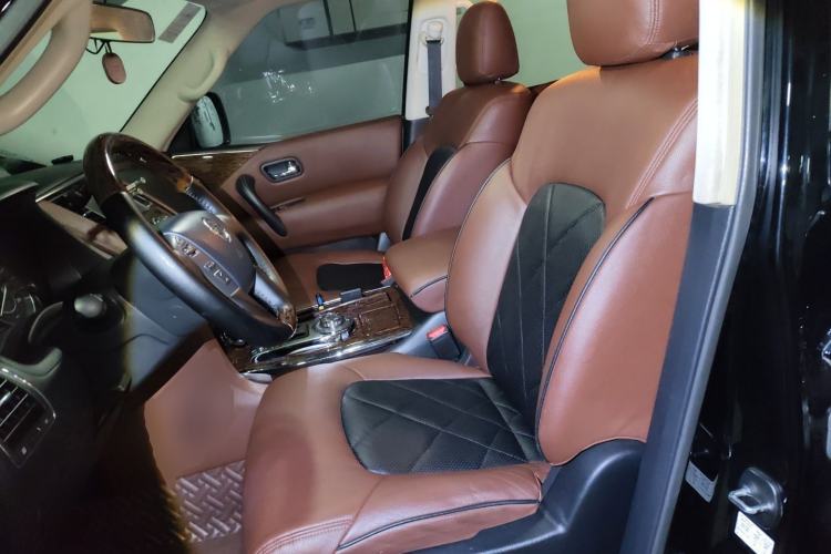 Used Nissan Patrol 2017 4.0L XE Middle East Version Left Front Seat