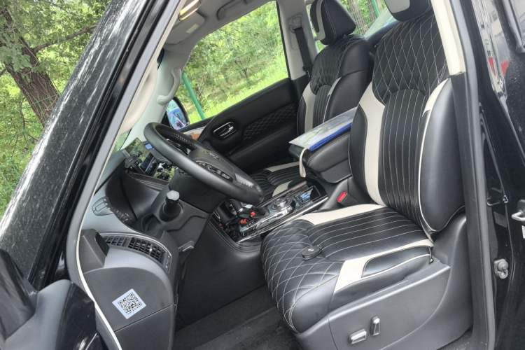 Used Nissan Patrol  Left Front Seat