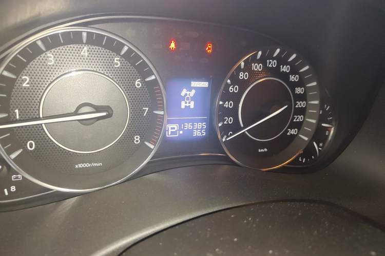 Used Nissan Patrol  Odometer Close Up