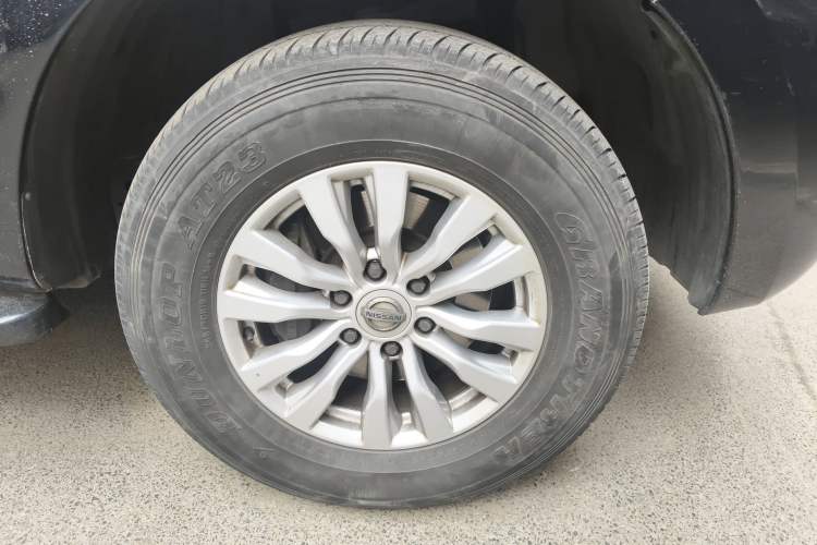 Used Nissan Patrol 2017 4.0L Parallel Import Right Front Wheel Hub