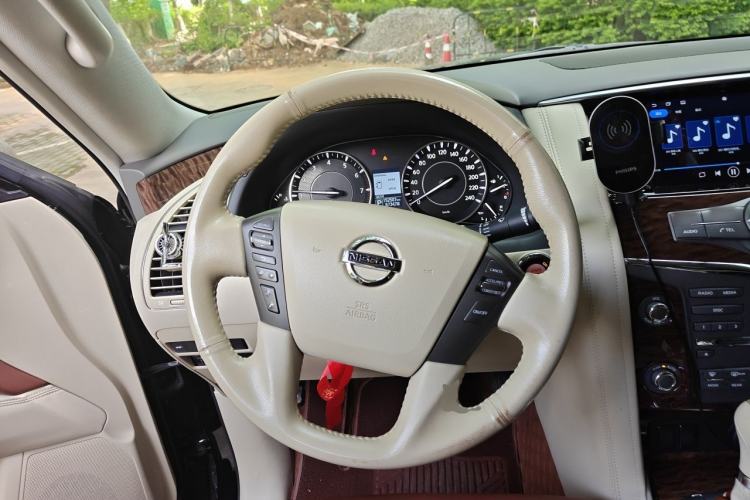 Used Nissan Patrol  Steering Wheel