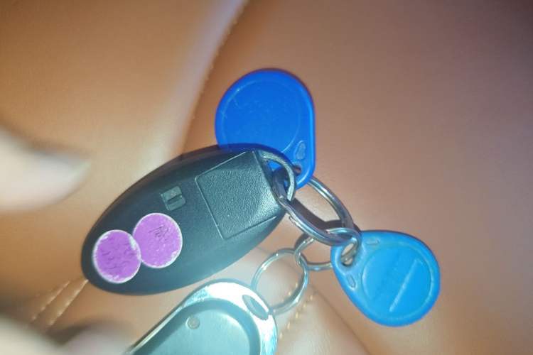 Used Nissan Patrol  Vehicle Key