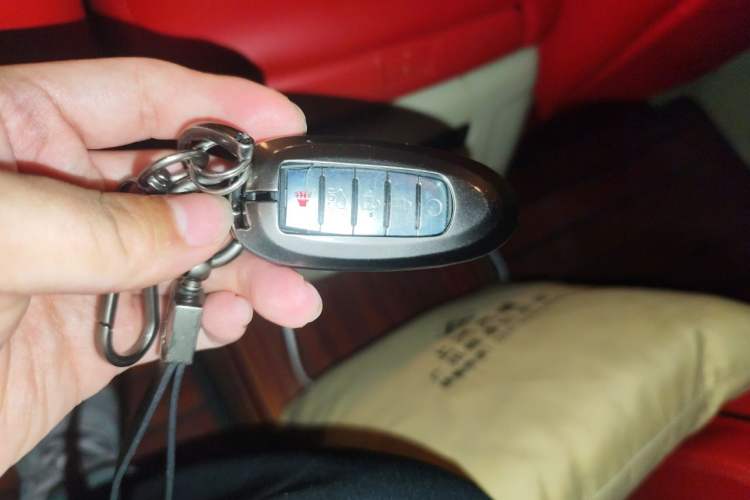 Used Nissan Patrol  Vehicle Key