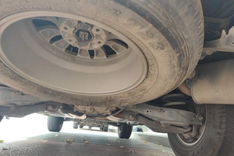 Used Nissan Patrol 2017 4.0L SE Middle East Version Chassis Rear
