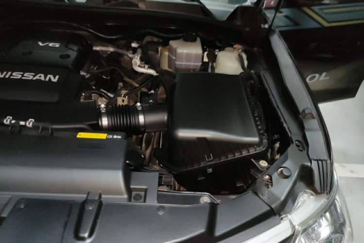 Used Nissan Patrol 2017 4.0L Parallel Import Engine Bay Left