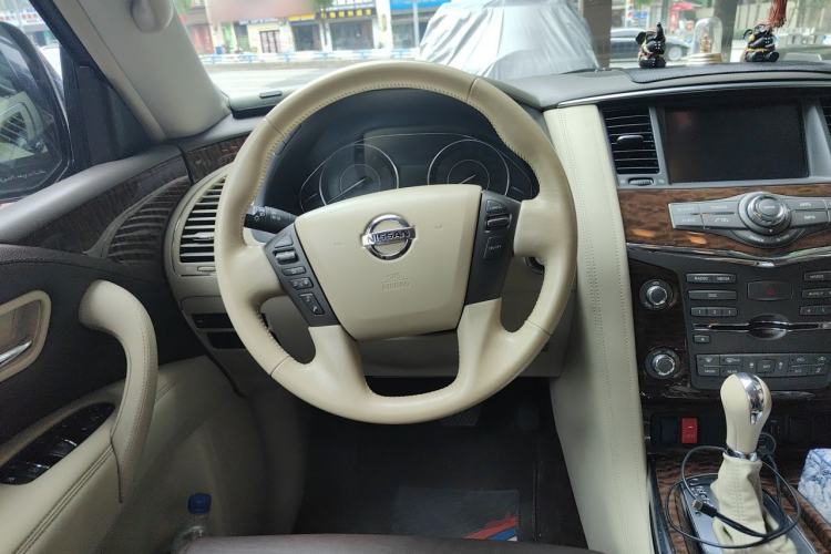 Used Nissan Patrol 2017 4.0L SE Middle East Version Steering Wheel