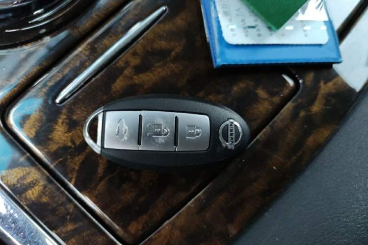 Used Nissan Patrol 2017 4.0L Parallel Import Vehicle Key