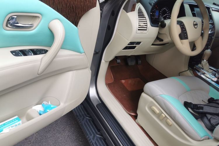 Used Nissan Patrol  Driver Seat