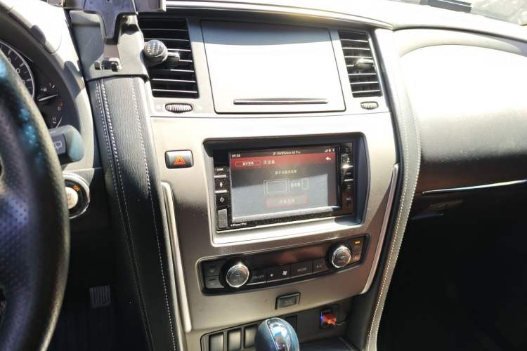 Used Nissan Patrol 2017 Y62 4.0 XE U.S.-Spec Model Audio And AC Panel