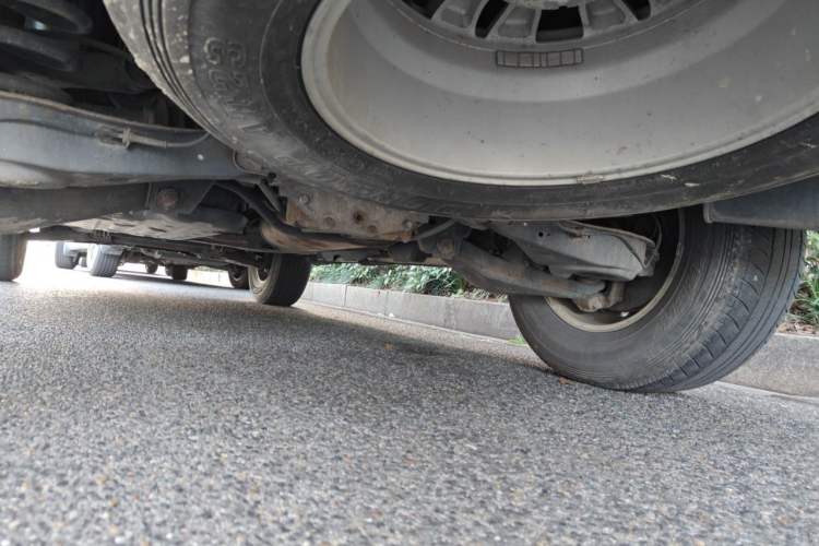 Used Nissan Patrol 2017 4.0L XE Middle East Version Chassis Rear