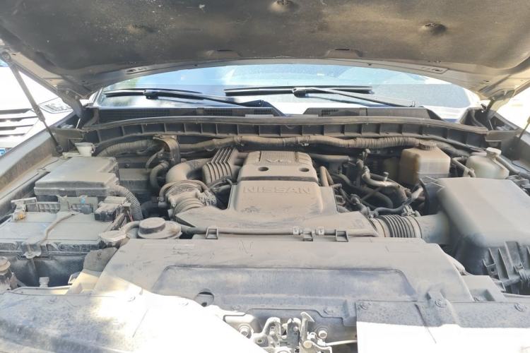 Used Nissan Patrol 2017 Y62 4.0 XE U.S.-Spec Model Engine Bay