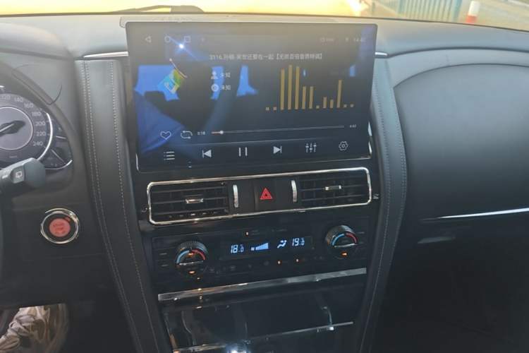 Used Nissan Patrol 2017 4.0L XE Middle East Version Audio And AC Panel