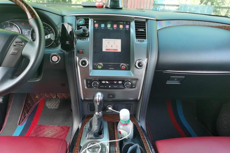 Used Nissan Patrol  Audio And AC Panel