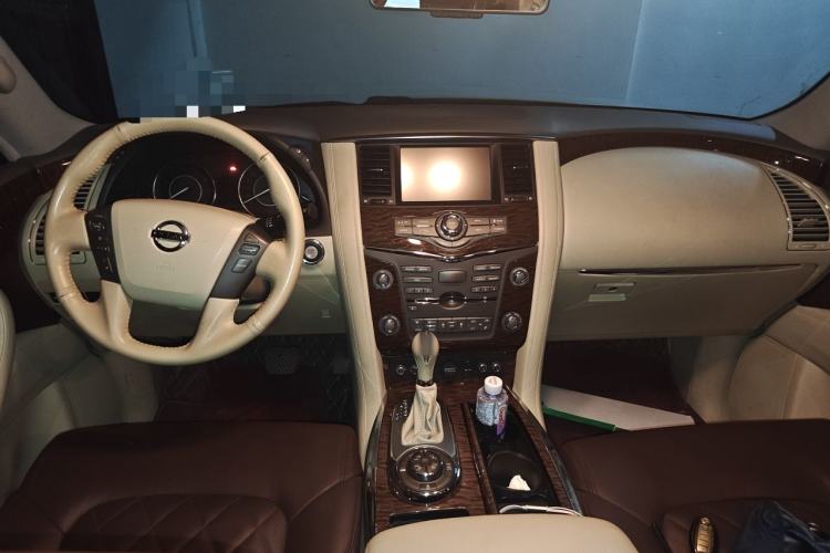 Used Nissan Patrol 2017 4.0L Parallel Import Center Console