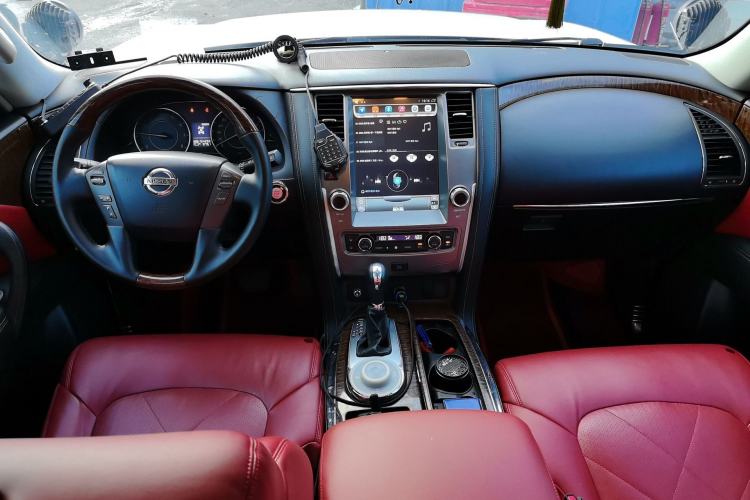 Used Nissan Patrol  Center Console