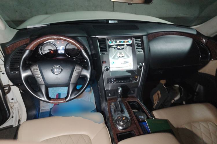 Used Nissan Patrol 2017 4.0L Parallel Import Center Console