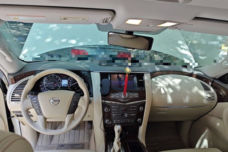 Used Nissan Patrol 2017 Y62 4.0L SE-T2 BOSE – Middle East Center Console