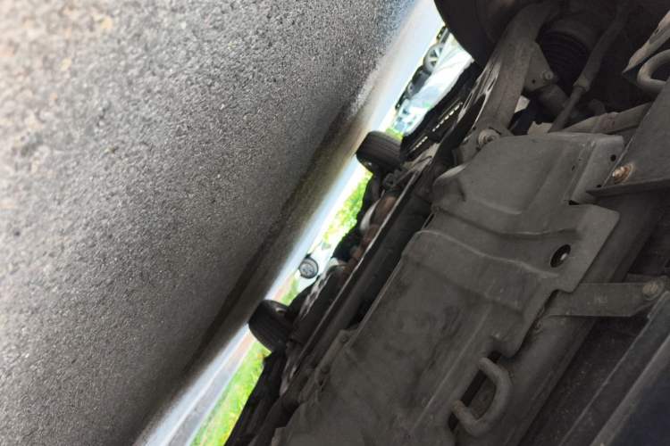 Used Nissan Patrol 2017 4.0L XE Middle East Version Chassis Front