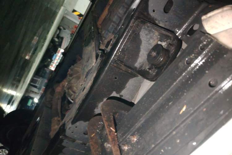Used Nissan Patrol  Chassis Front Left