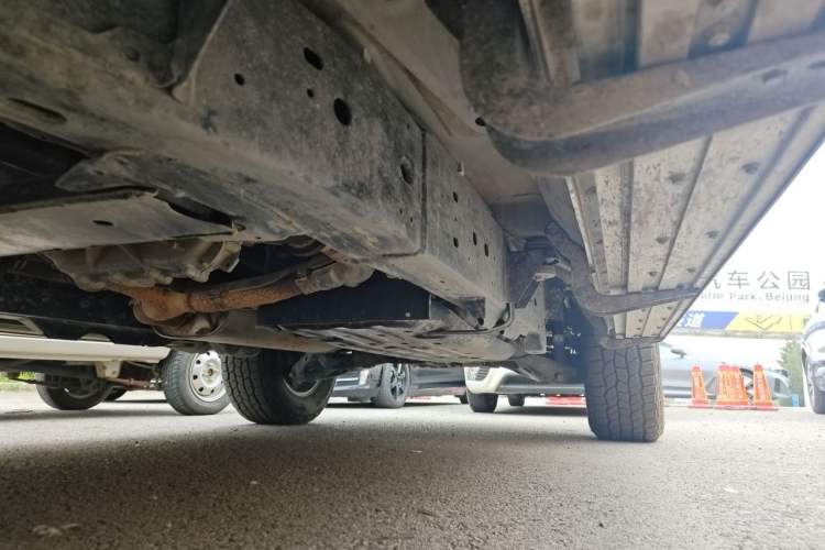 Used Nissan Patrol  Chassis Front Left