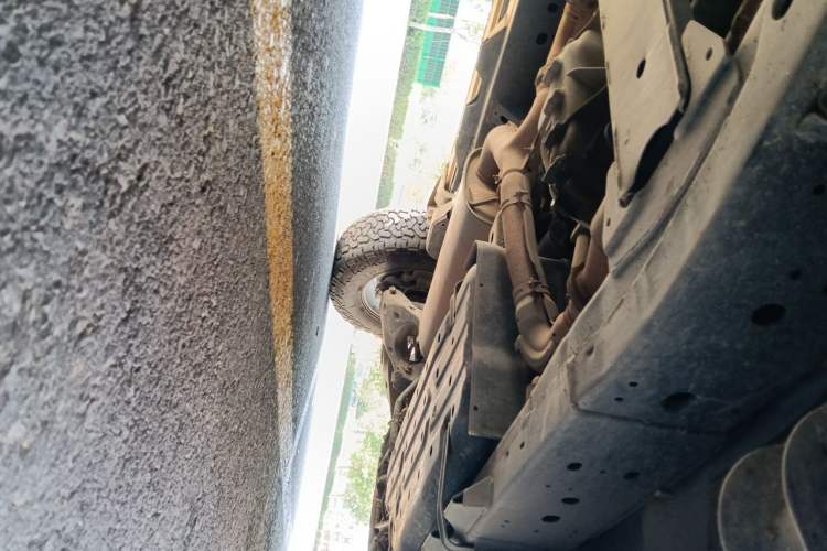 Used Nissan Patrol  Chassis Front Left