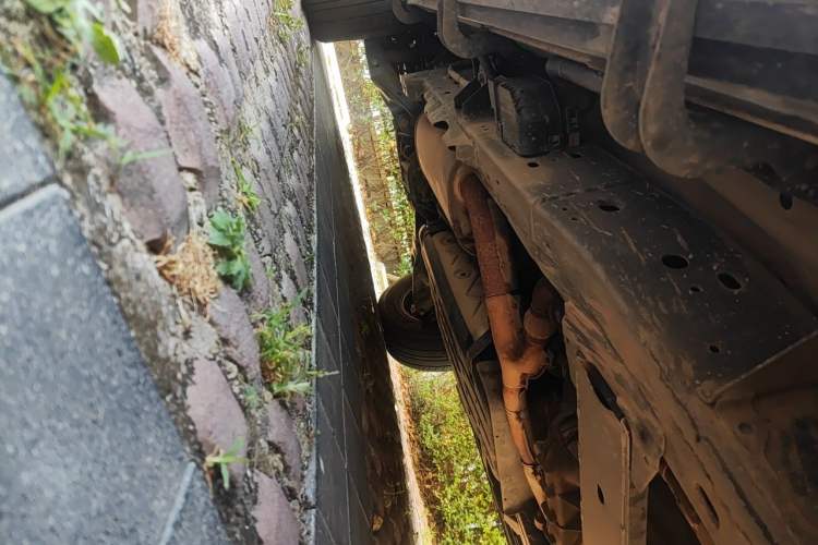 Used Nissan Patrol  Chassis Front Right