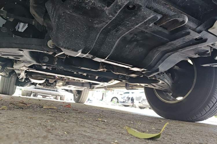 Used Nissan Patrol 2017 Y62 4.0L SE-T2 BOSE – Middle East Chassis Front Right