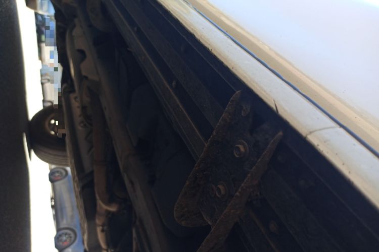 Used Nissan Patrol 2017 5.6L Standard Edition Chassis Front Right