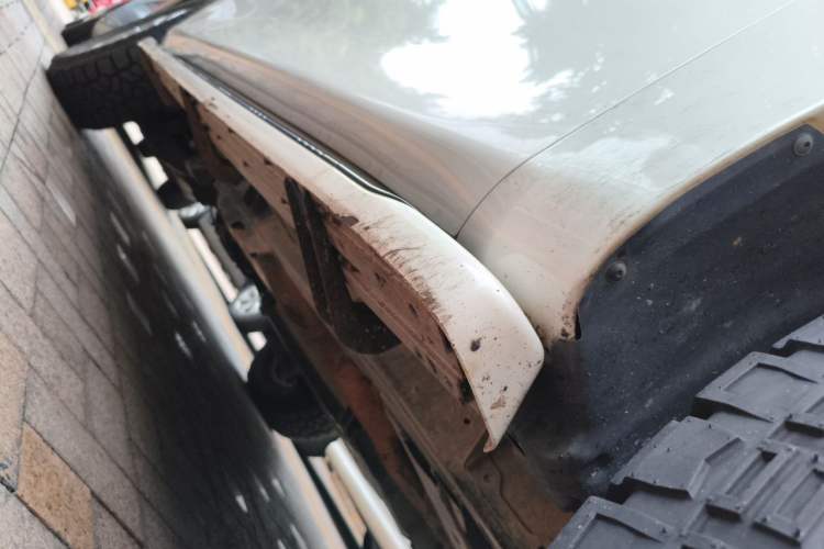 Used Nissan Patrol 2017 4.0L XE Middle East Version Chassis Front Right