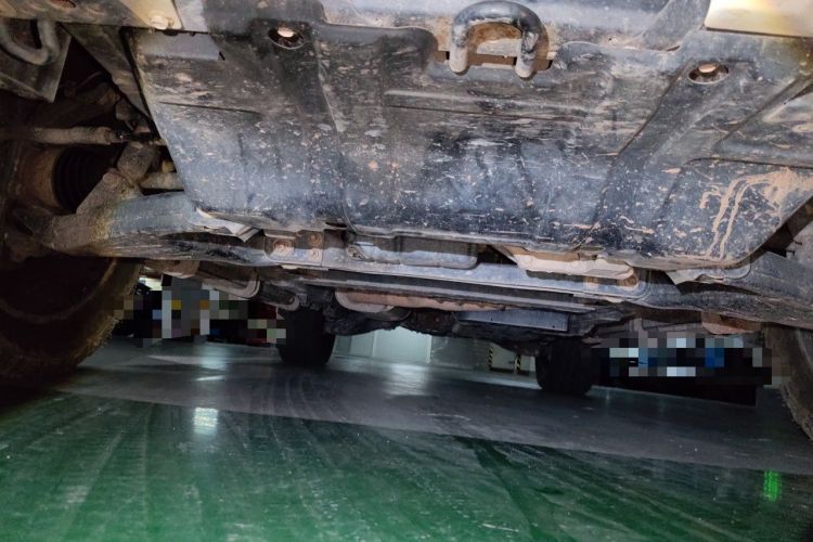 Used Nissan Patrol 2017 4.0L XE Middle East Version Chassis Front