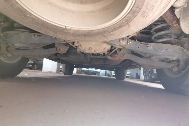 Used Nissan Patrol 2017 4.0L XE Middle East Version Chassis Rear
