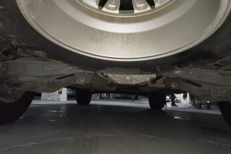 Used Nissan Patrol 2017 4.0L SE U.S.-Spec Version Chassis Rear