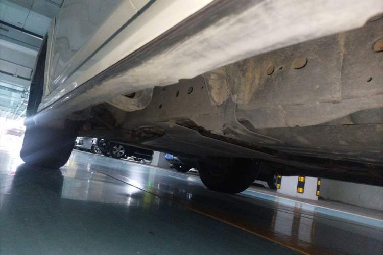 Used Nissan Patrol 2017 4.0L Parallel Import Chassis Rear Left