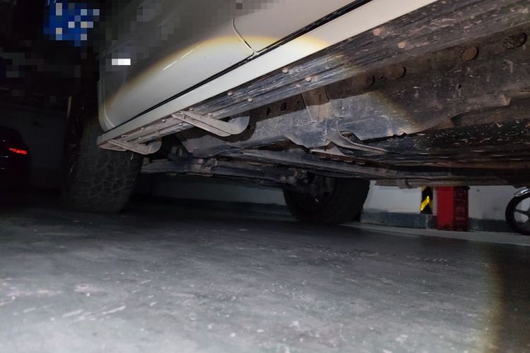 Used Nissan Patrol 2017 4.0L XE Middle East Version Chassis Rear Left
