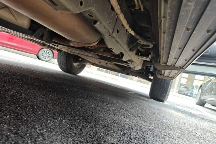 Used Nissan Patrol 2017 4.0L XE Middle East Version Chassis Rear Right