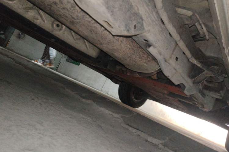 Used Nissan Patrol 2017 4.0L Parallel Import Chassis Rear Right