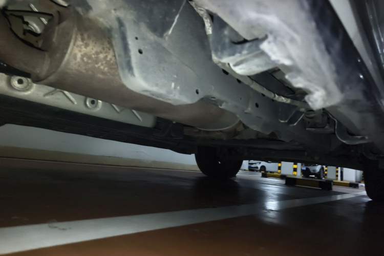 Used Nissan Patrol 2017 4.0L Parallel Import Chassis Rear Right