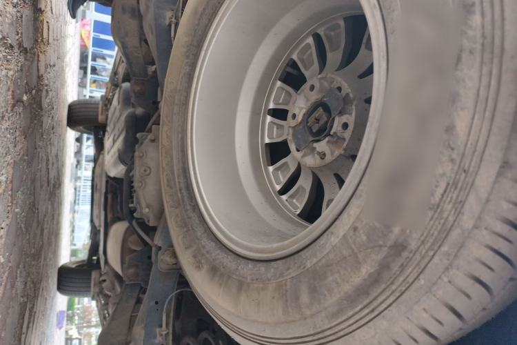 Used Nissan Patrol 2017 4.0L XE Middle East Version Chassis Rear