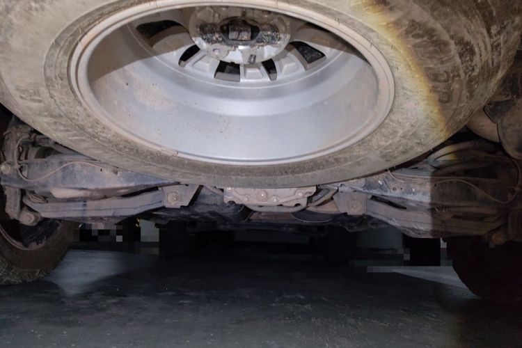 Used Nissan Patrol 2017 4.0L XE Middle East Version Chassis Rear