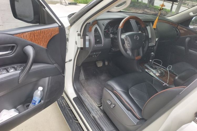 Used Nissan Patrol  Driver Seat