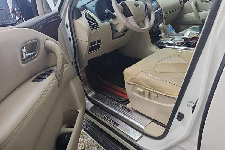 Used Nissan Patrol  Driver Seat