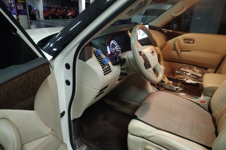 Used Nissan Patrol  Driver Seat
