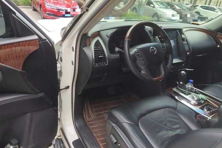 Used Nissan Patrol  Driver Seat