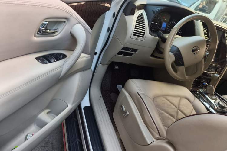 Used Nissan Patrol 2017 4.0L XE Middle East Version Driver Seat