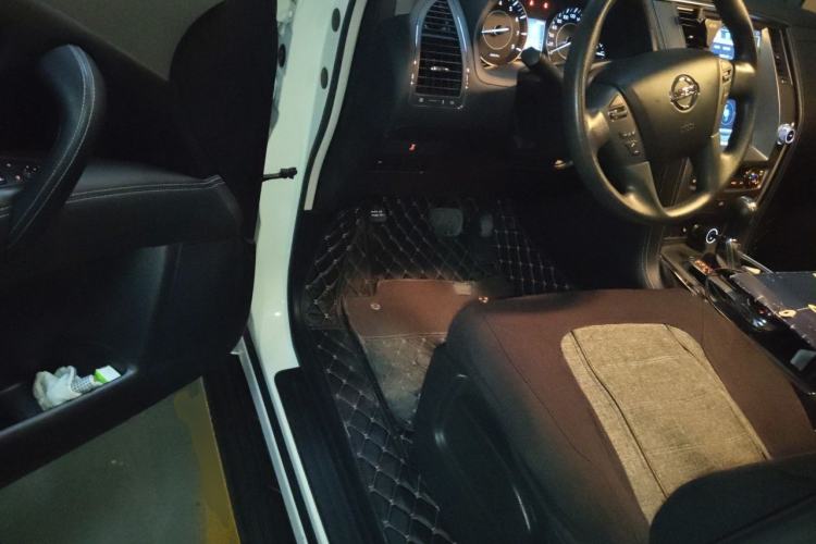 Used Nissan Patrol  Driver Seat