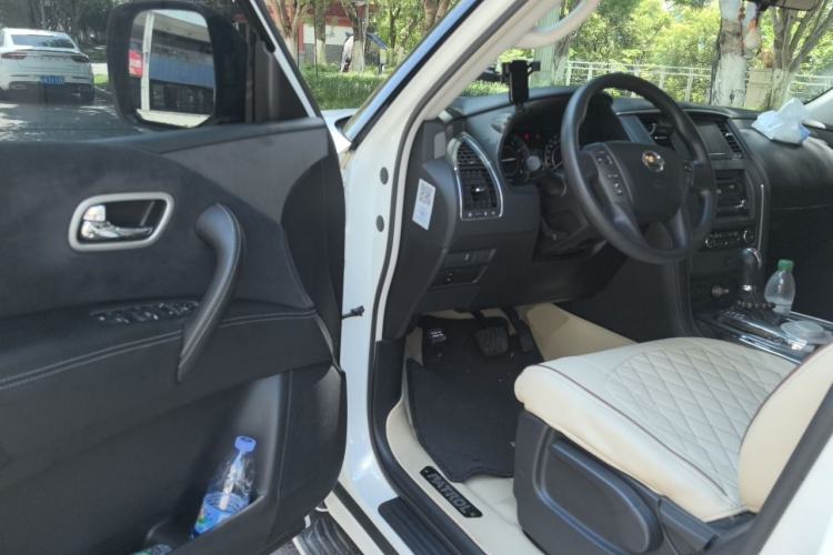 Used Nissan Patrol  Driver Seat