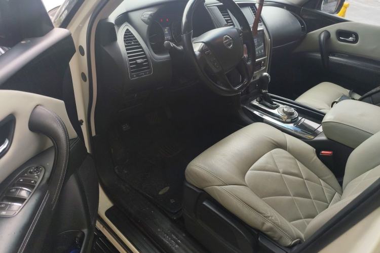 Used Nissan Patrol  Driver Seat