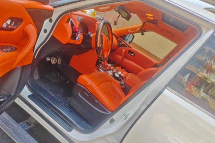 Used Nissan Patrol  Driver Seat