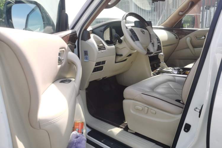 Used Nissan Patrol  Driver Seat